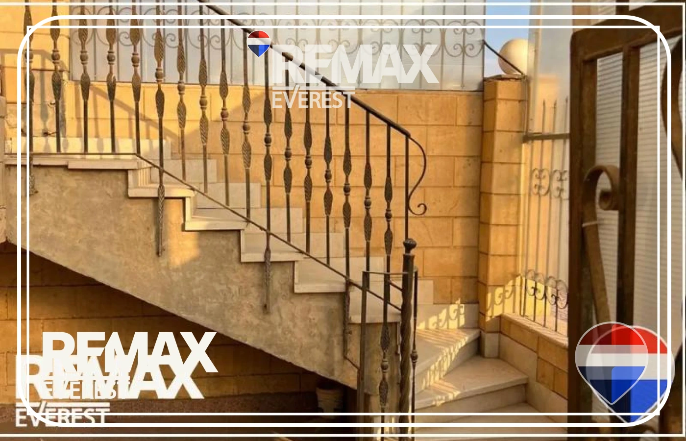 Apartment for Sale in 6th Touristic - October 325 sqm