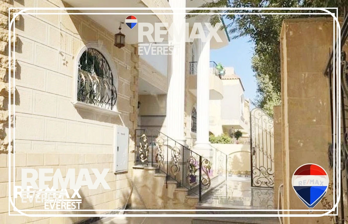 Apartment for Sale in Al Yasmine 250 sqm
