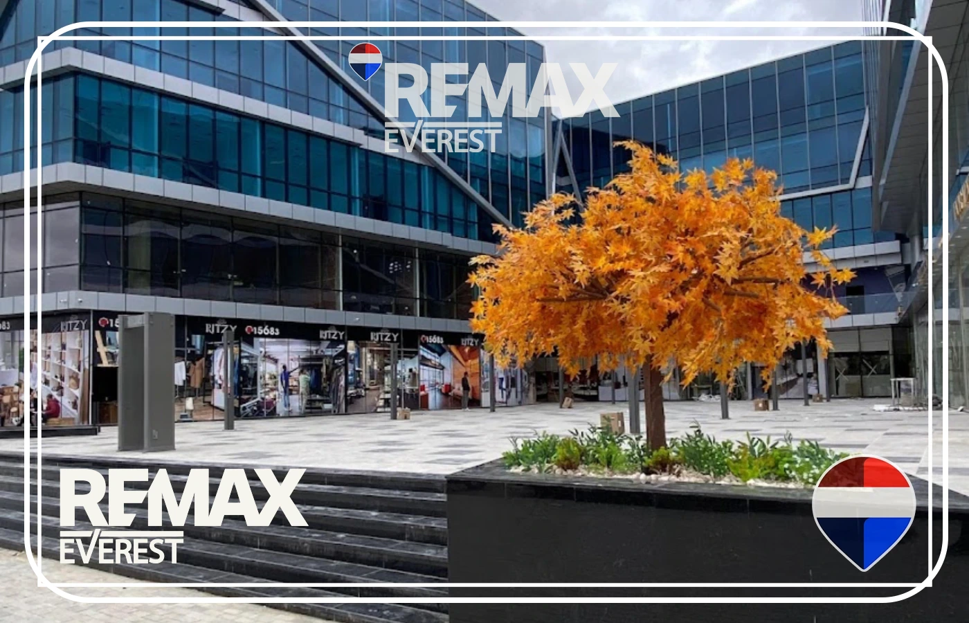 Office / Clinic for Sale in Ritzy Mall 64 sqm