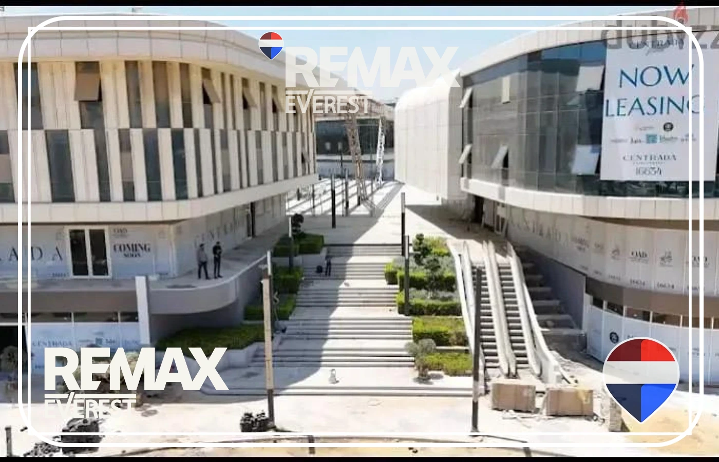 محل للإيجار في سنترادا بلازا 52 متر