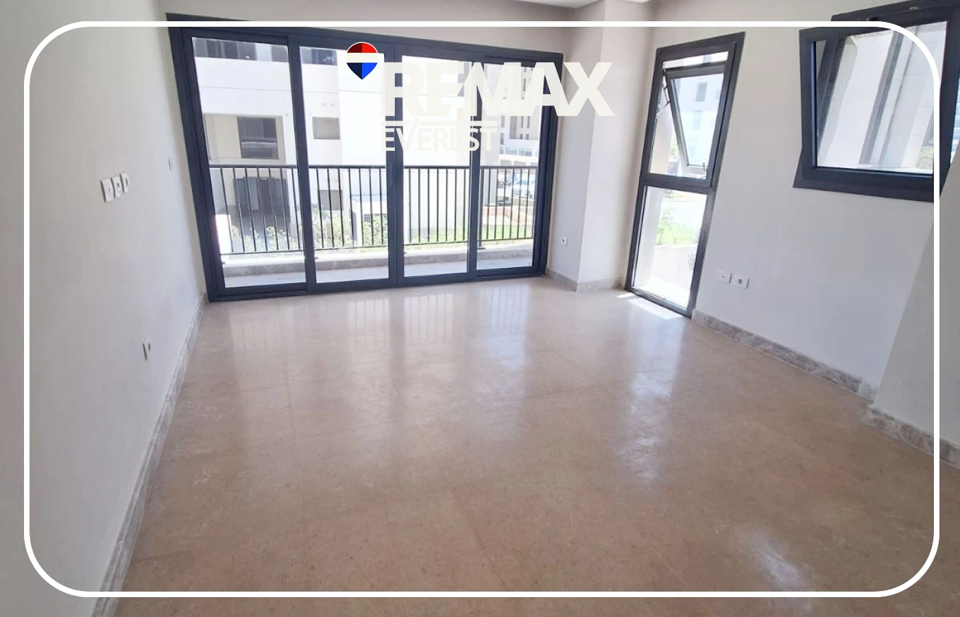 Apartment for Rent in ZED West – Prime Open View
