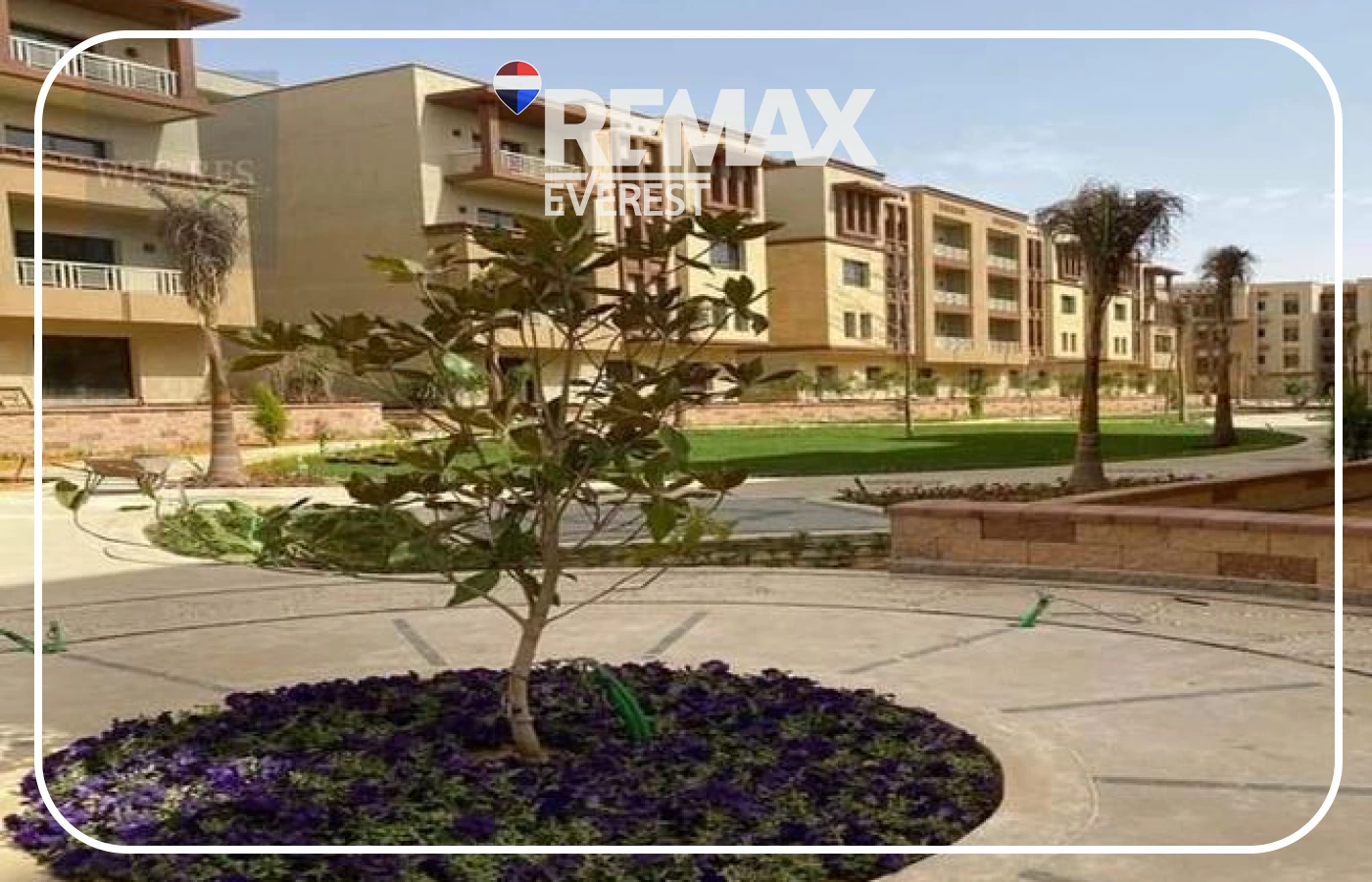 208 sqm Apartment for Rent in Green 5