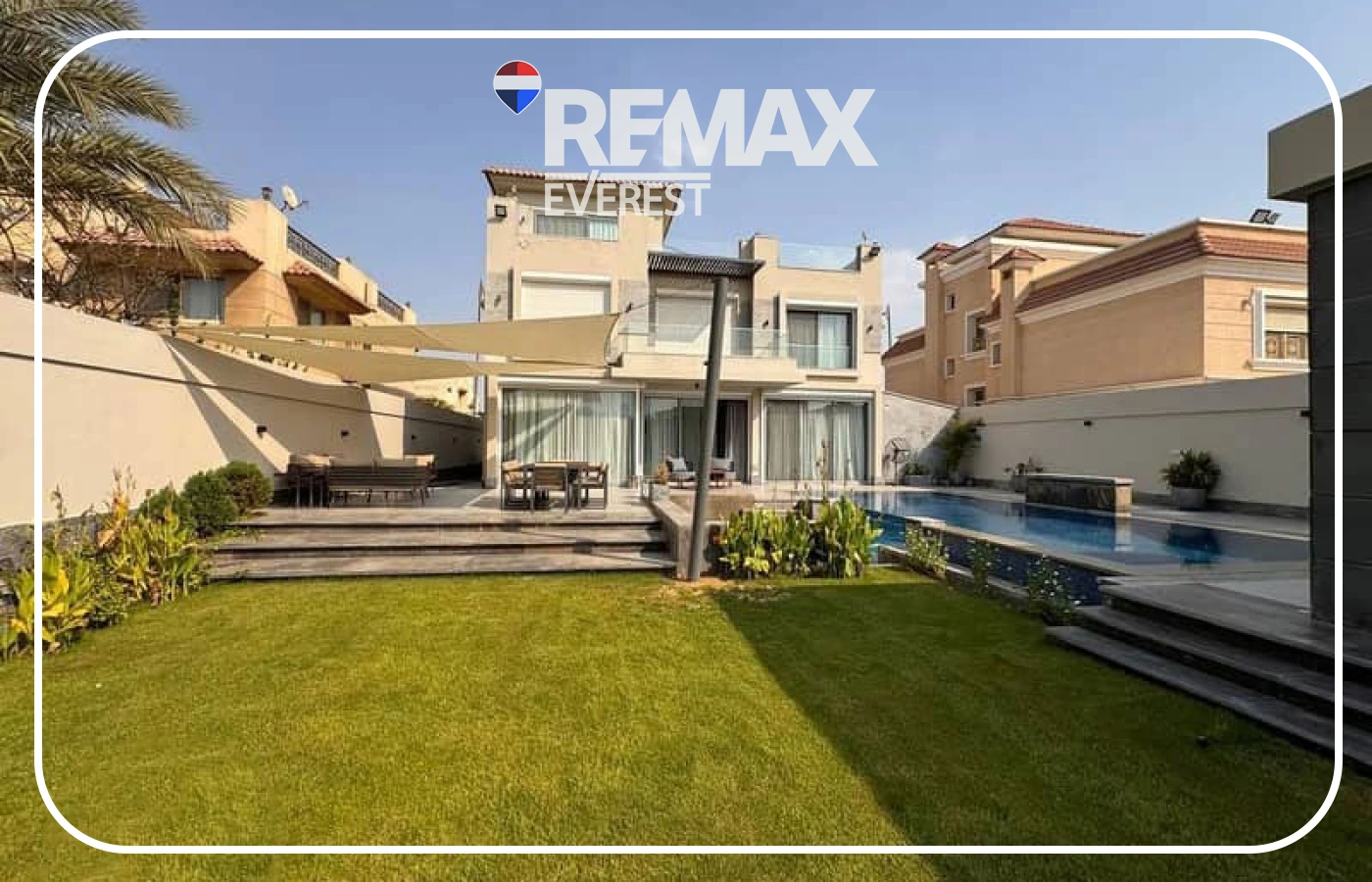 Luxury Twin House for Rent in Royal Meadows