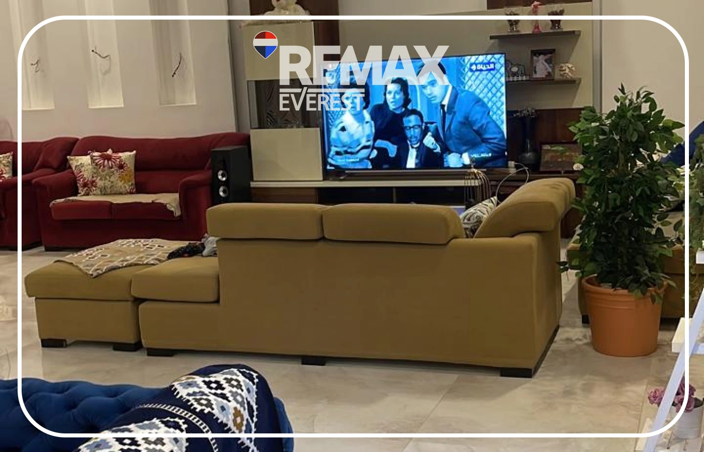 Luxury Twin House for Rent in Royal Meadows