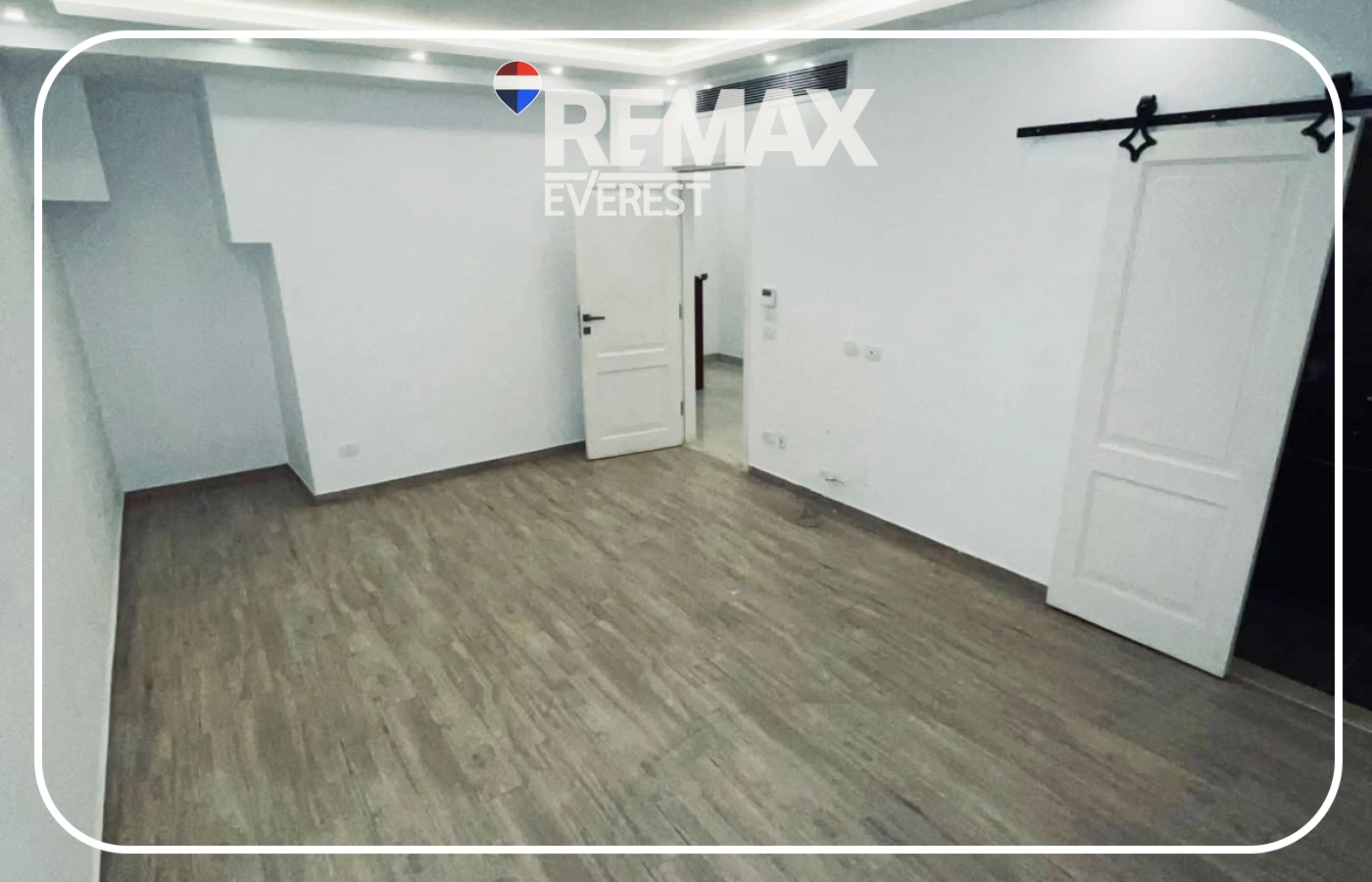 Quattro Villa for Rent in Al Reem Compound – 5 Bedrooms – Fully Finished with Kitchen & ACs