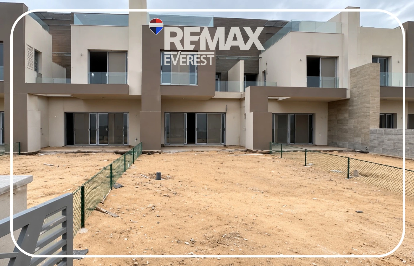 Townhouse for Sale in Hadaba Compound by PRE – Ready to Move – Spacious Layout