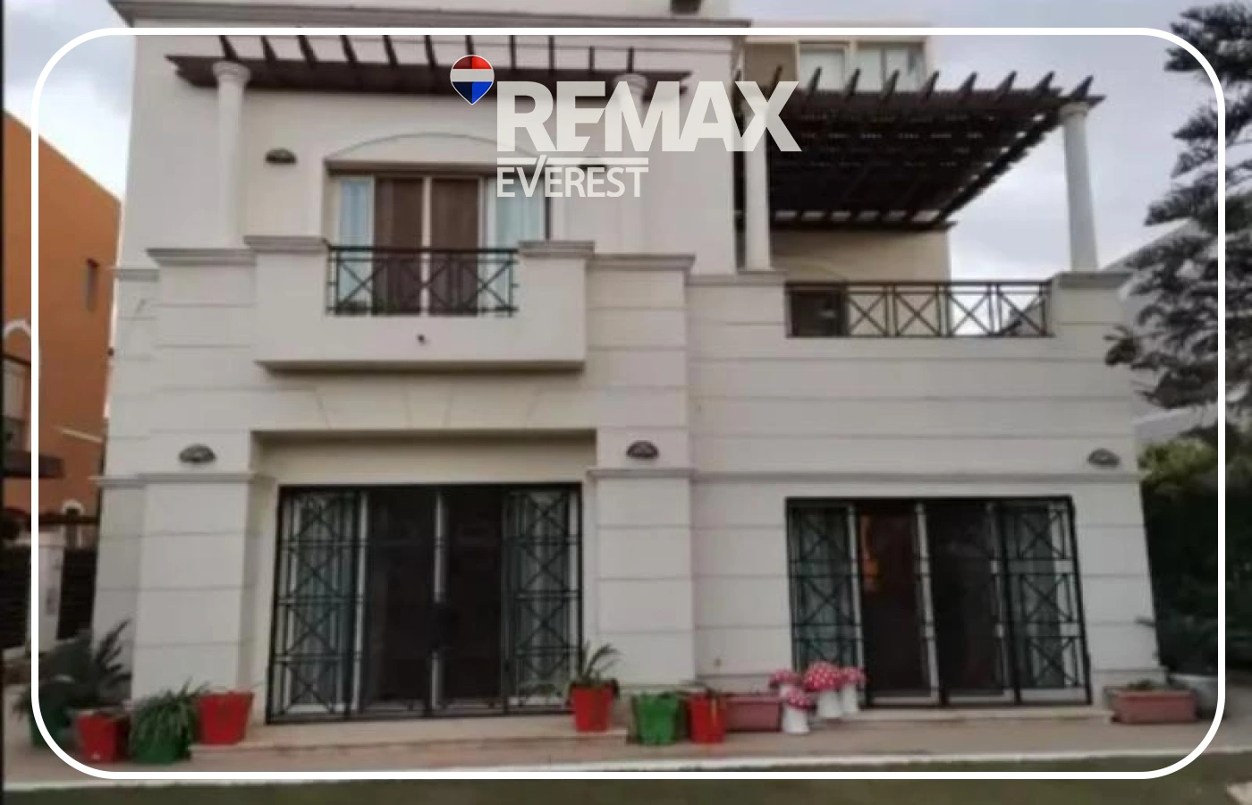 Townhouse for Rent in Westown 380 sqm