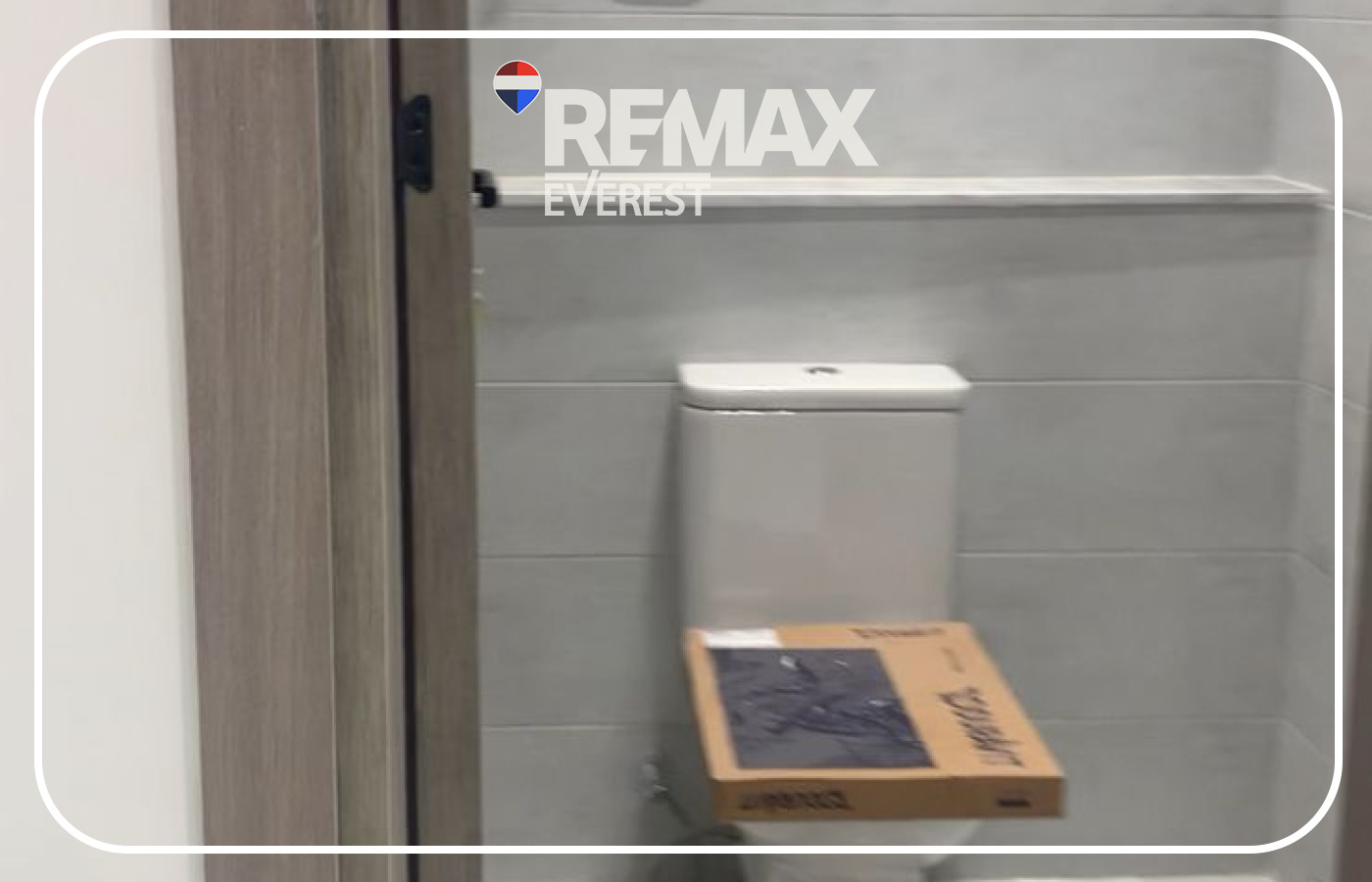 Clinic for Rent in Central Avenue 74 sqm