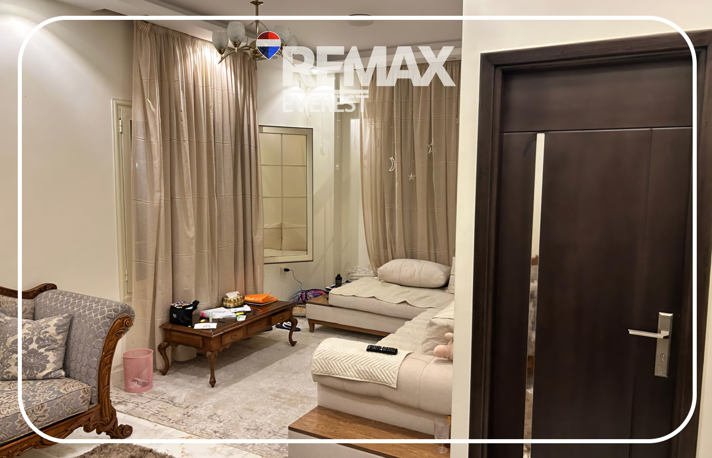 Ground Apartment for Sale in 9th District - October 207 sqm