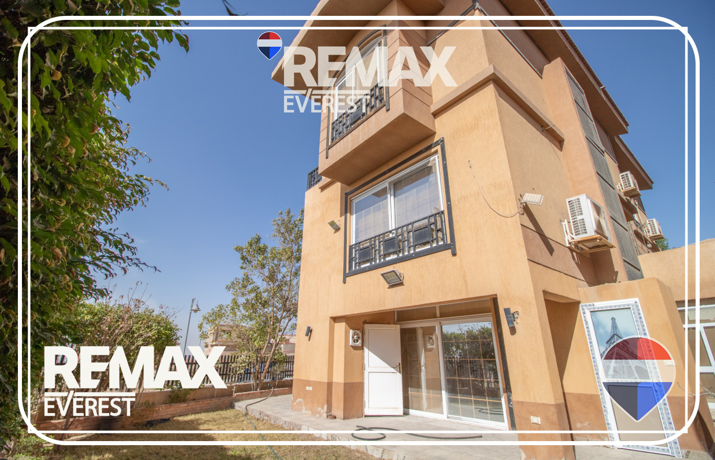 Villa for Sale in Pyramids Walk 410 sqm