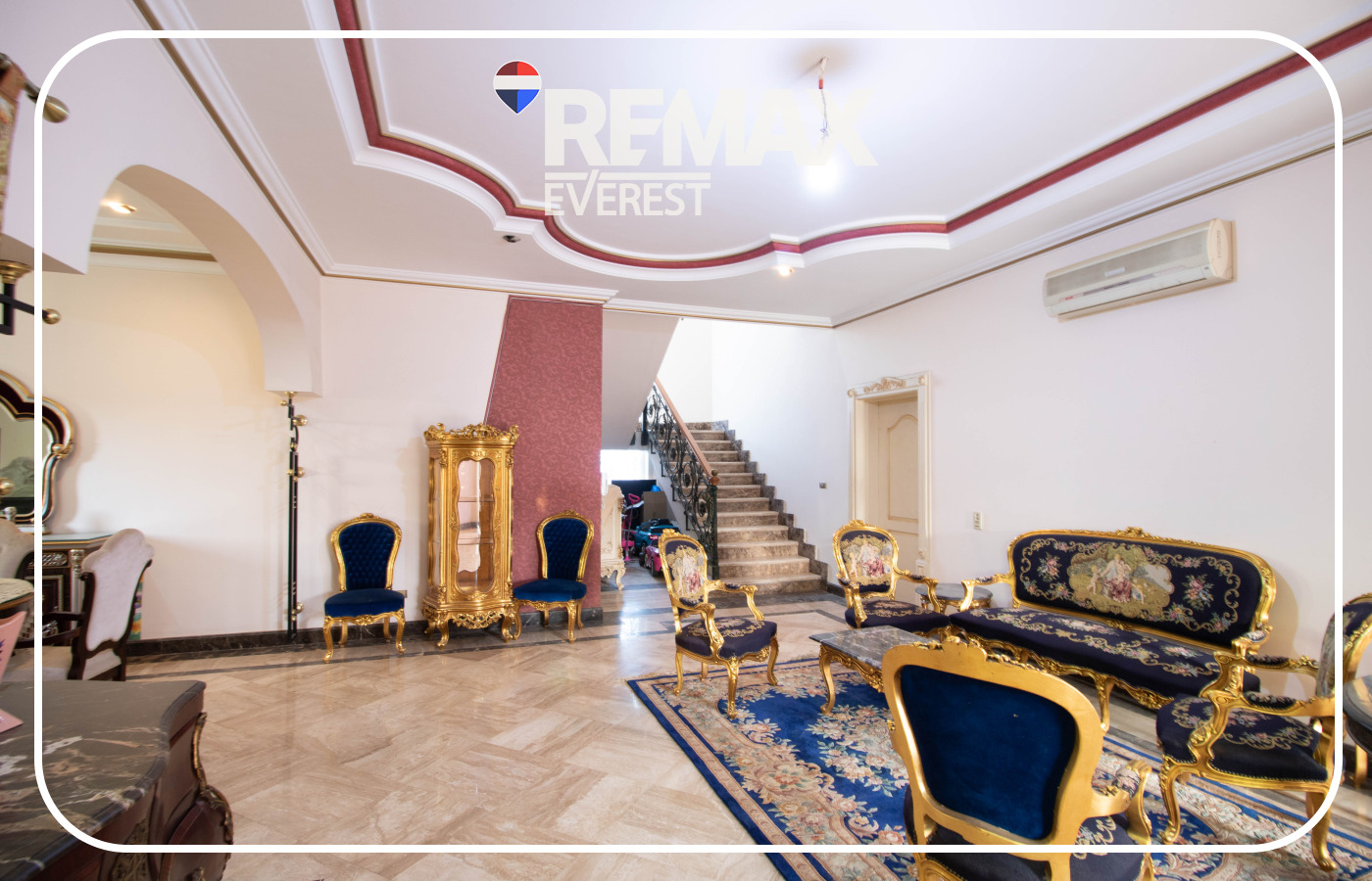 Villa for Sale in Beverly Hills 440 sqm