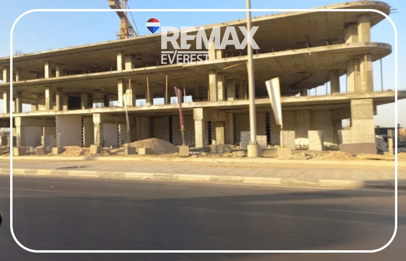 Clinic for Sale in Mehwar Plaza 50 sqm