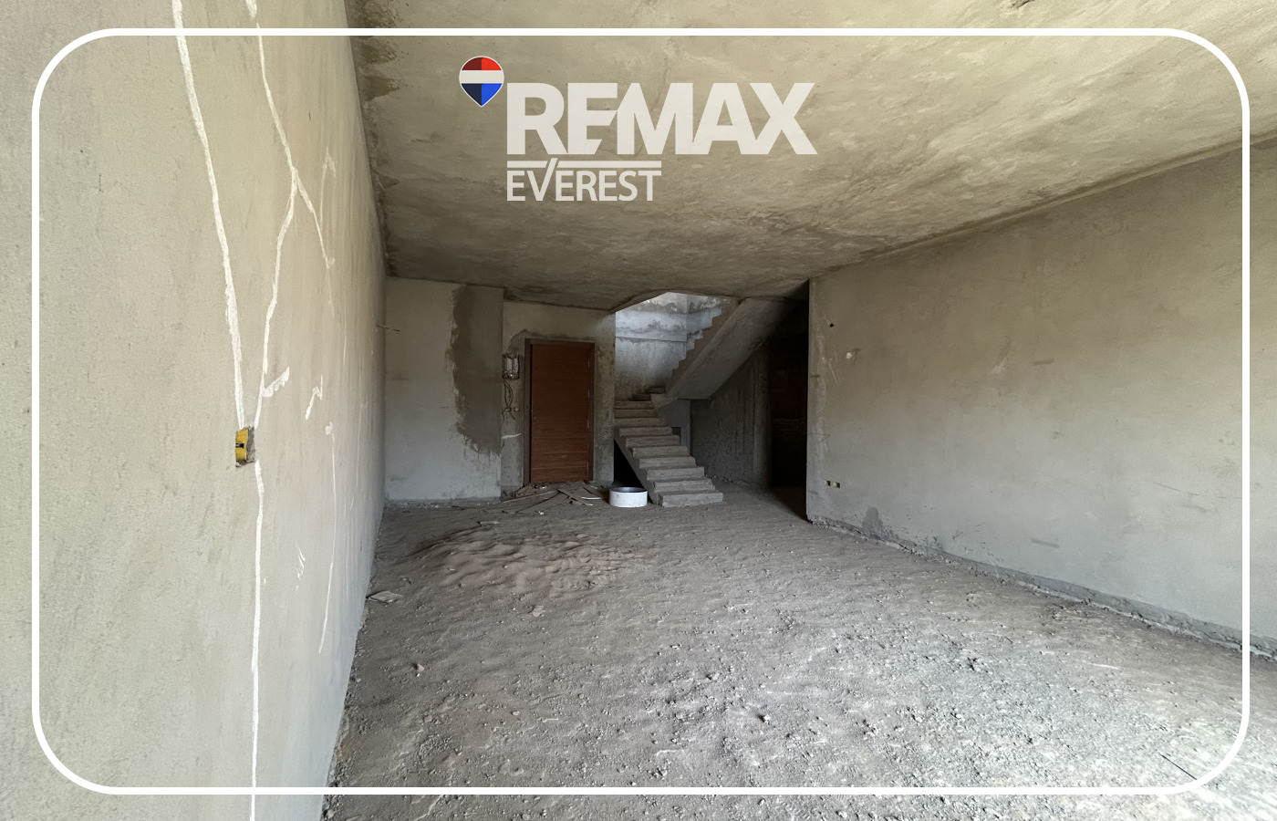 Duplex for Sale in Green 5 279 sqm