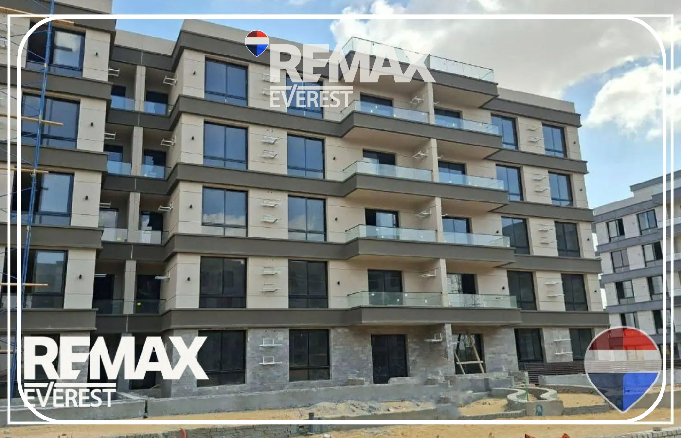 Ground Apartment for Sale in Dejoya New Zayed 106 sqm