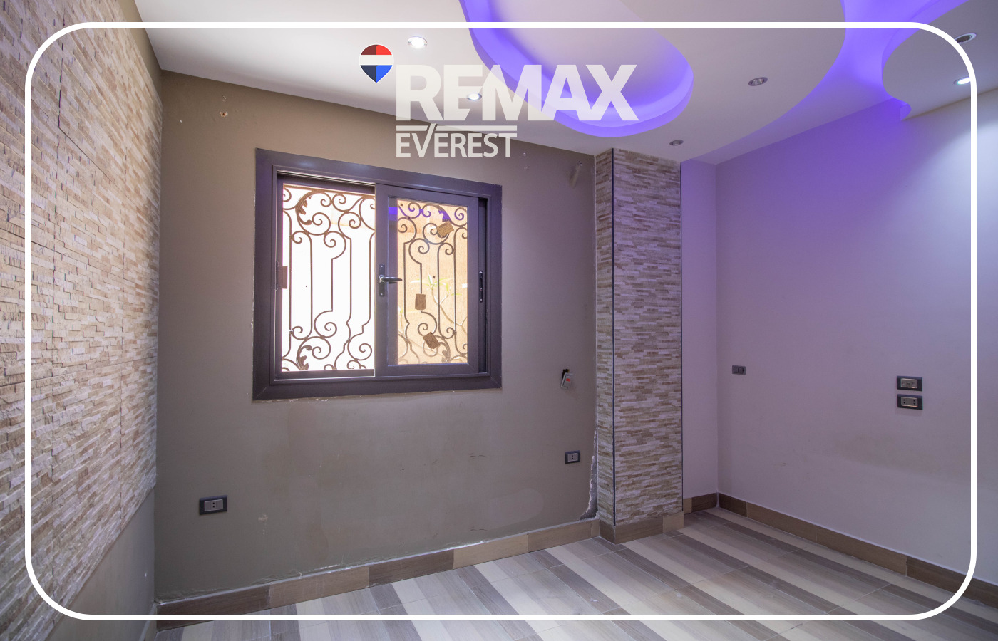 Apartment for Sale in 11th District - Zayed 261 sqm