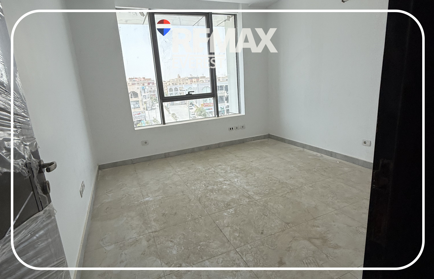 Office / Clinic for Rent in Zayard 92 sqm