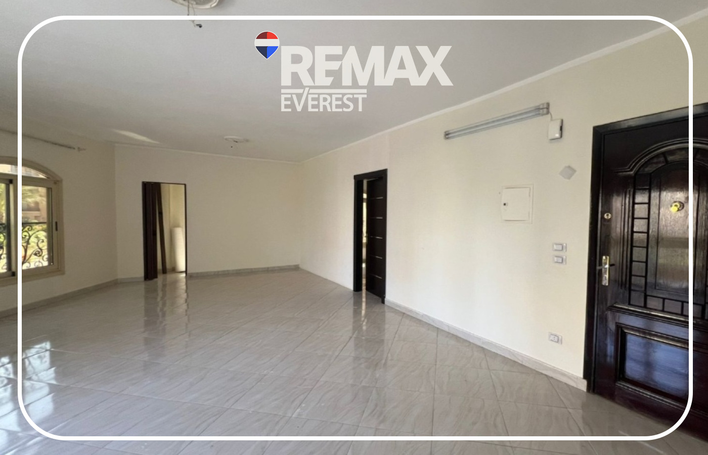 Apartment for Rent in Beverly Hills 220 sqm