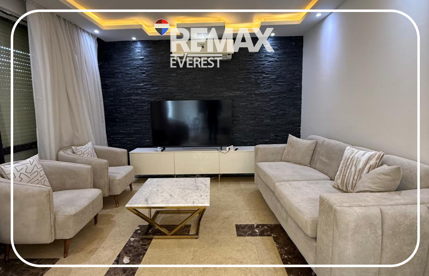 Ground Duplex for Rent in Beverly Hills 260 sqm