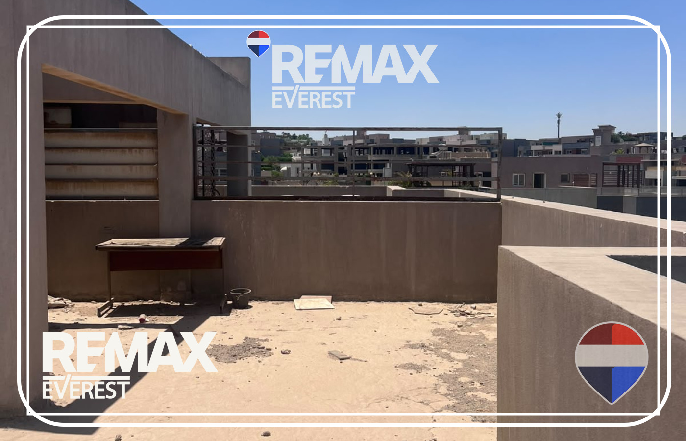 Penthouse for Sale in Zayed Regency 170 sqm