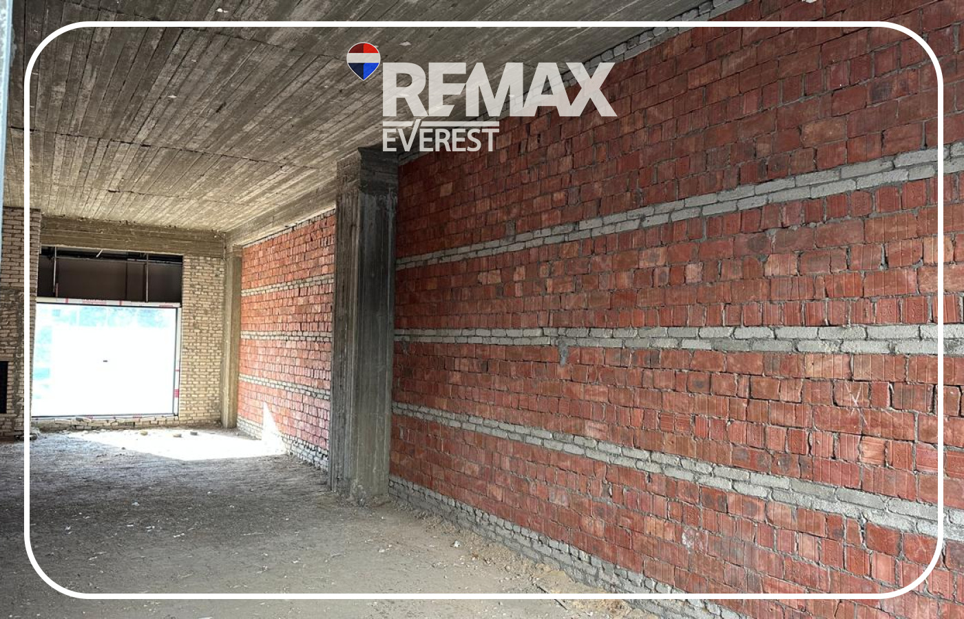 Shop for Rent in Silver Gate 93 sqm