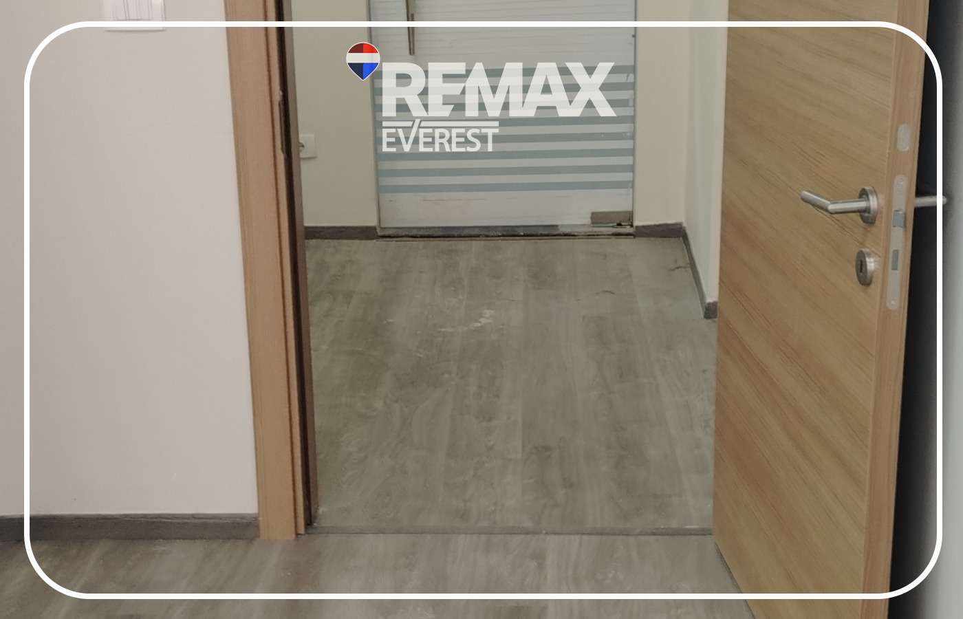 Clinic for Sale in West Park 34 sqm