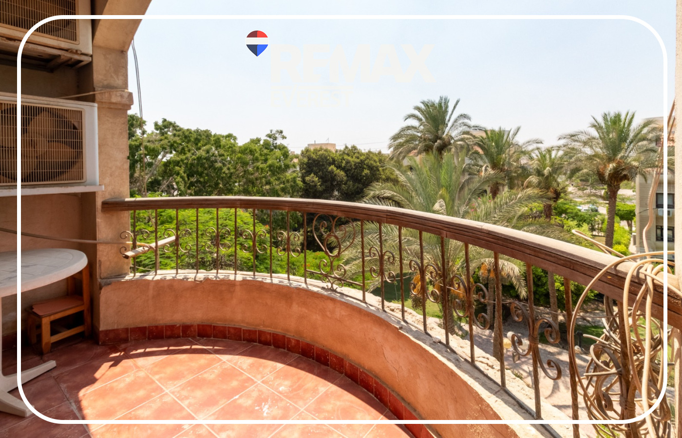 Apartment for Sale in Beverly Hills 300 sqm