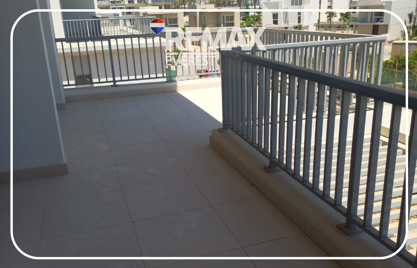 Villa for Sale in Cairo Gate 170 sqm