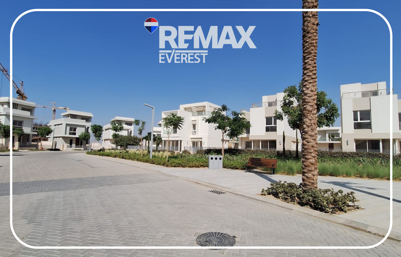 I Villa Garden for Rent in Cairo Gate 183 sqm