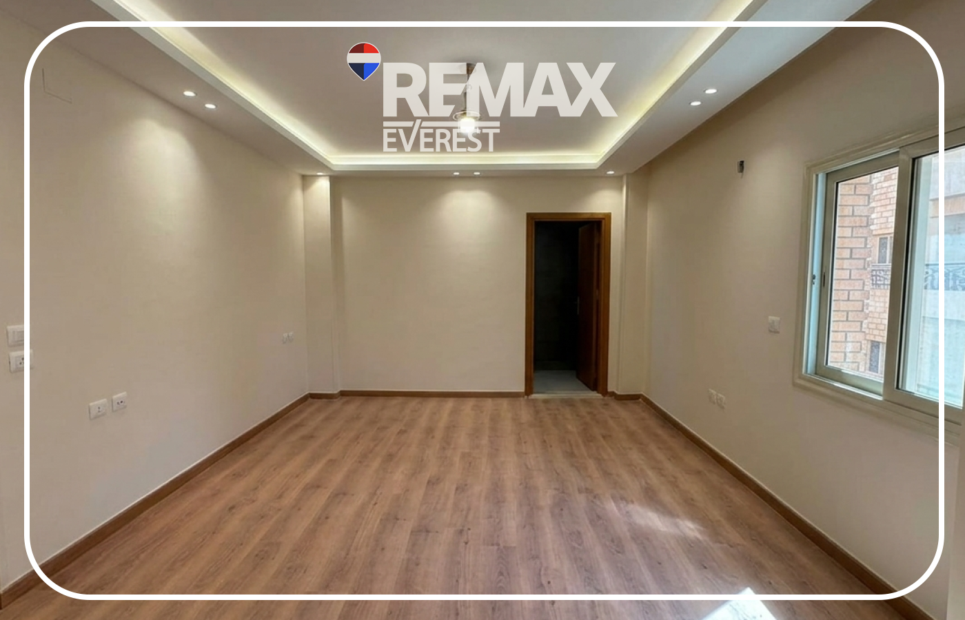 Penthouse for Sale in 13th District - Zayed 225 sqm