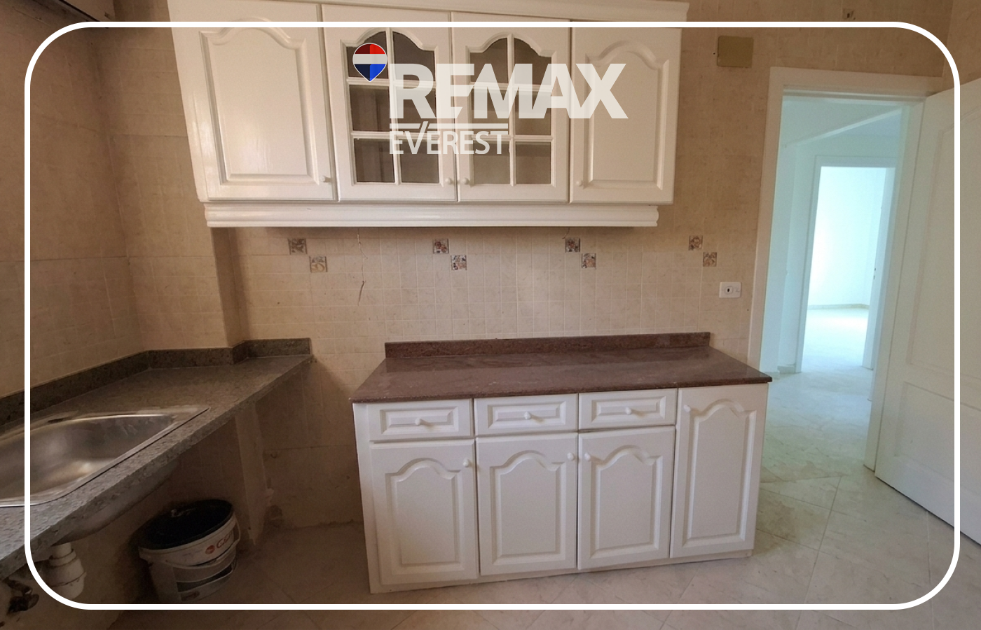 Apartment for Rent in El Motmayez 290 sqm