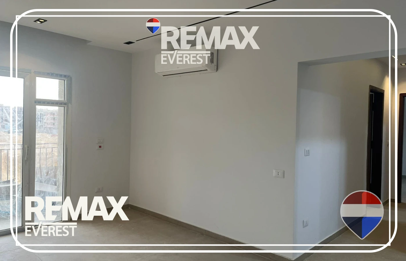 Apartment for Sale in October plaza 158 sqm