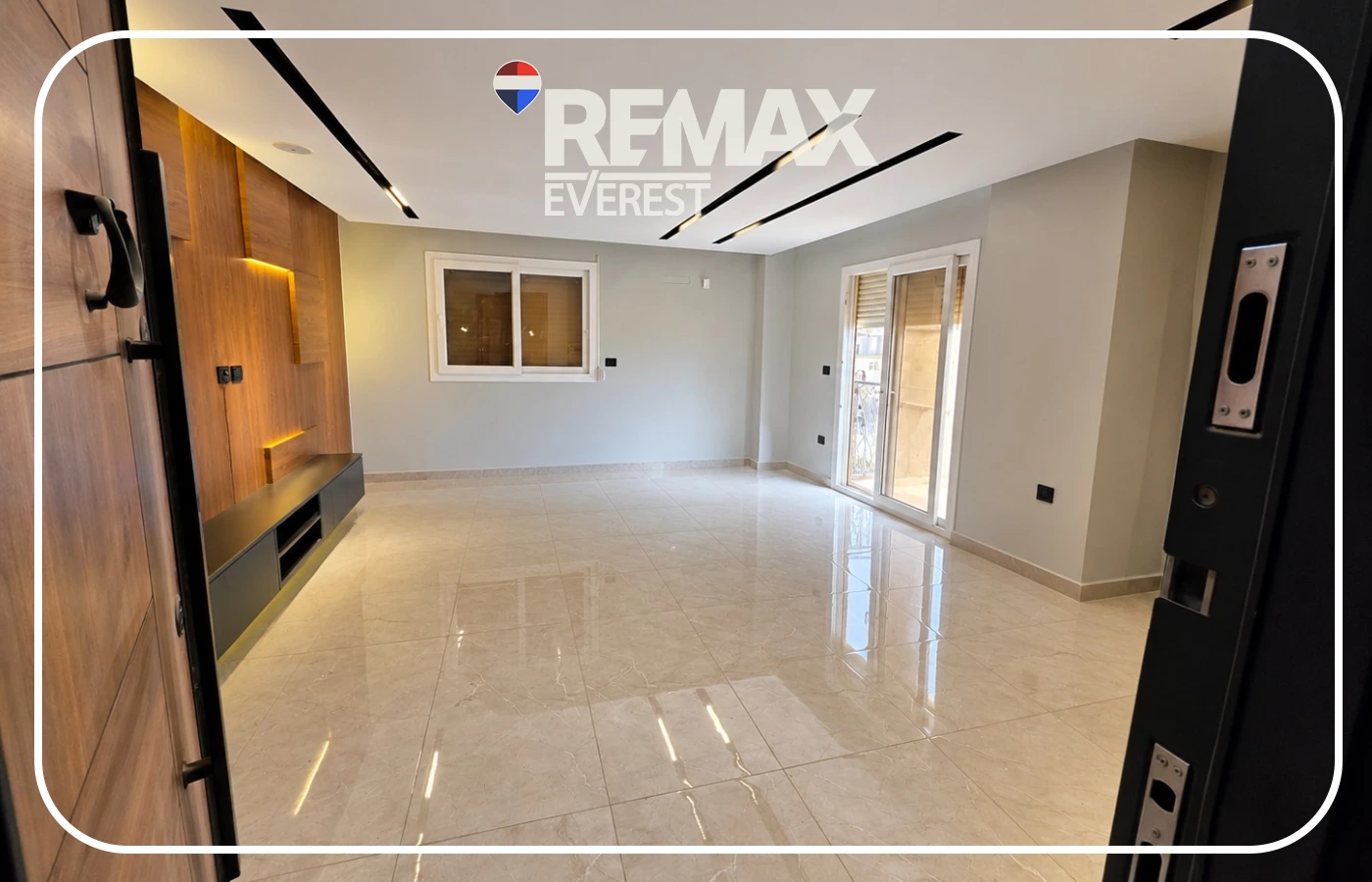 Luxury finishing apartment -directly on Gamal Abdel Nasser