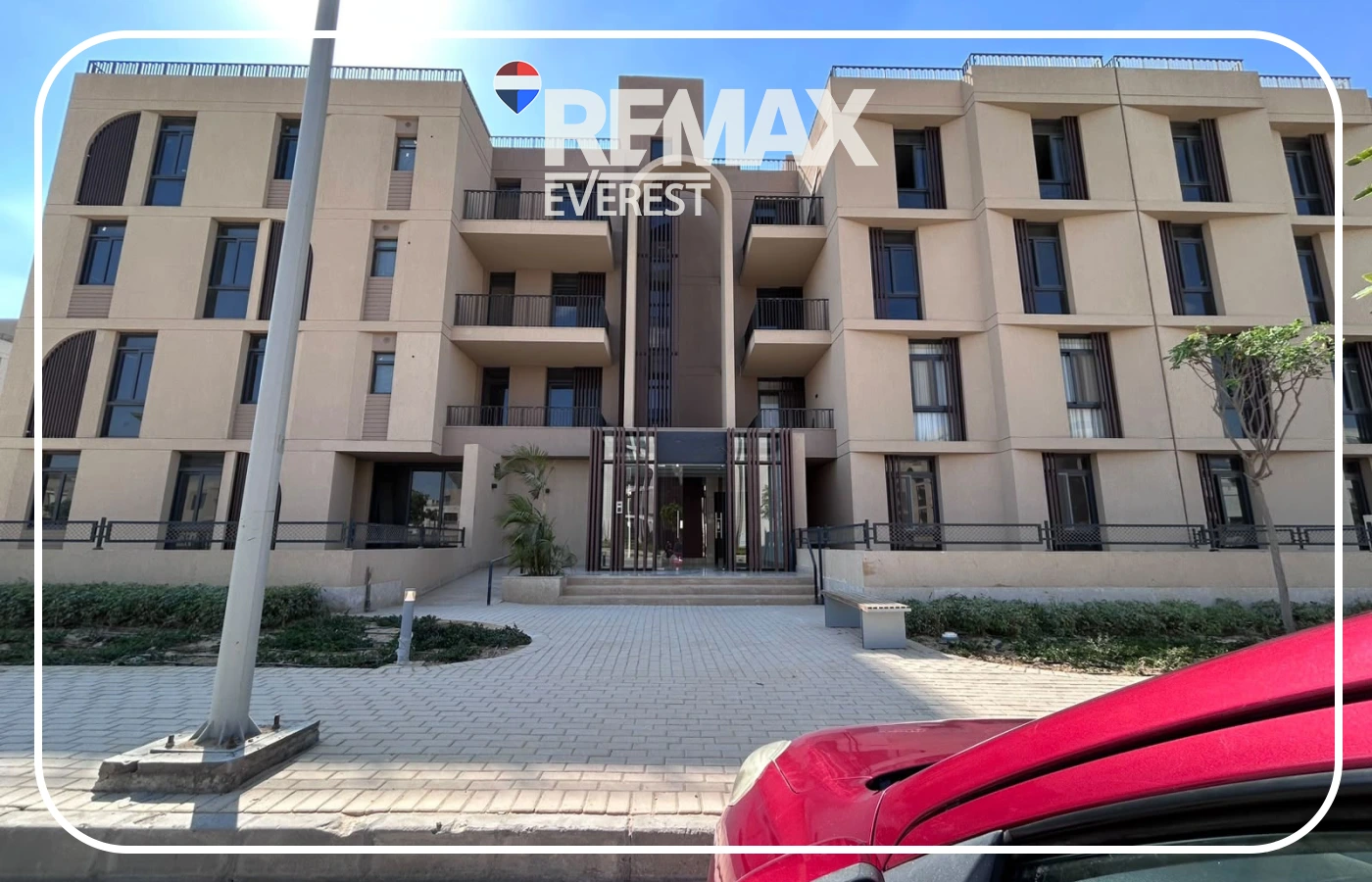 158 sqm apartment in Vye Sodic, ideally located near the Carmel and The Estates compounds.