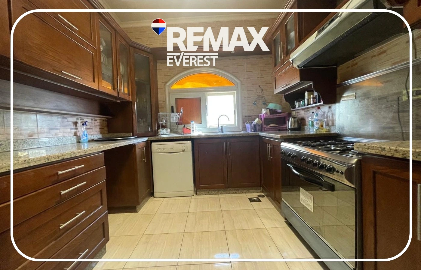 Fully Furnished Apartment for Rent in 3rd District – Sheikh Zayed