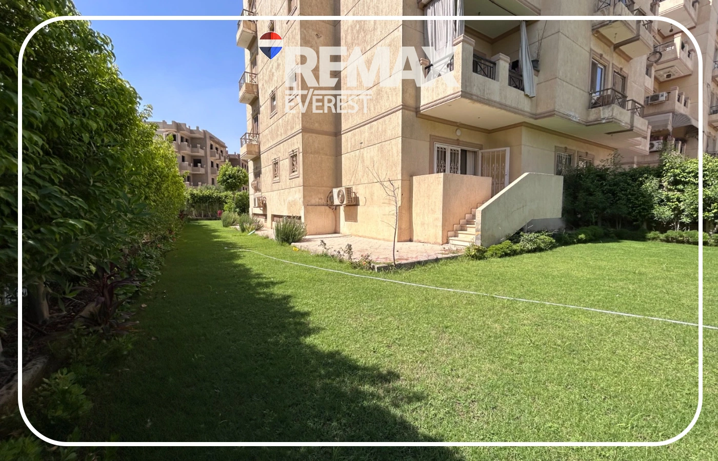 Furnished apartment with garden in Dream Land