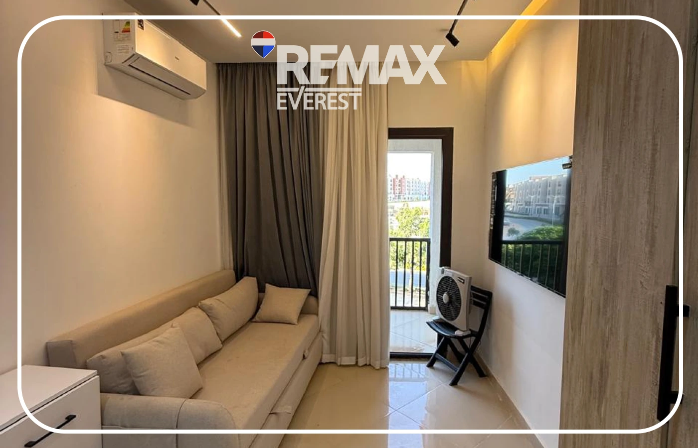 Luxury Furnished studio for rent in Nyoum October