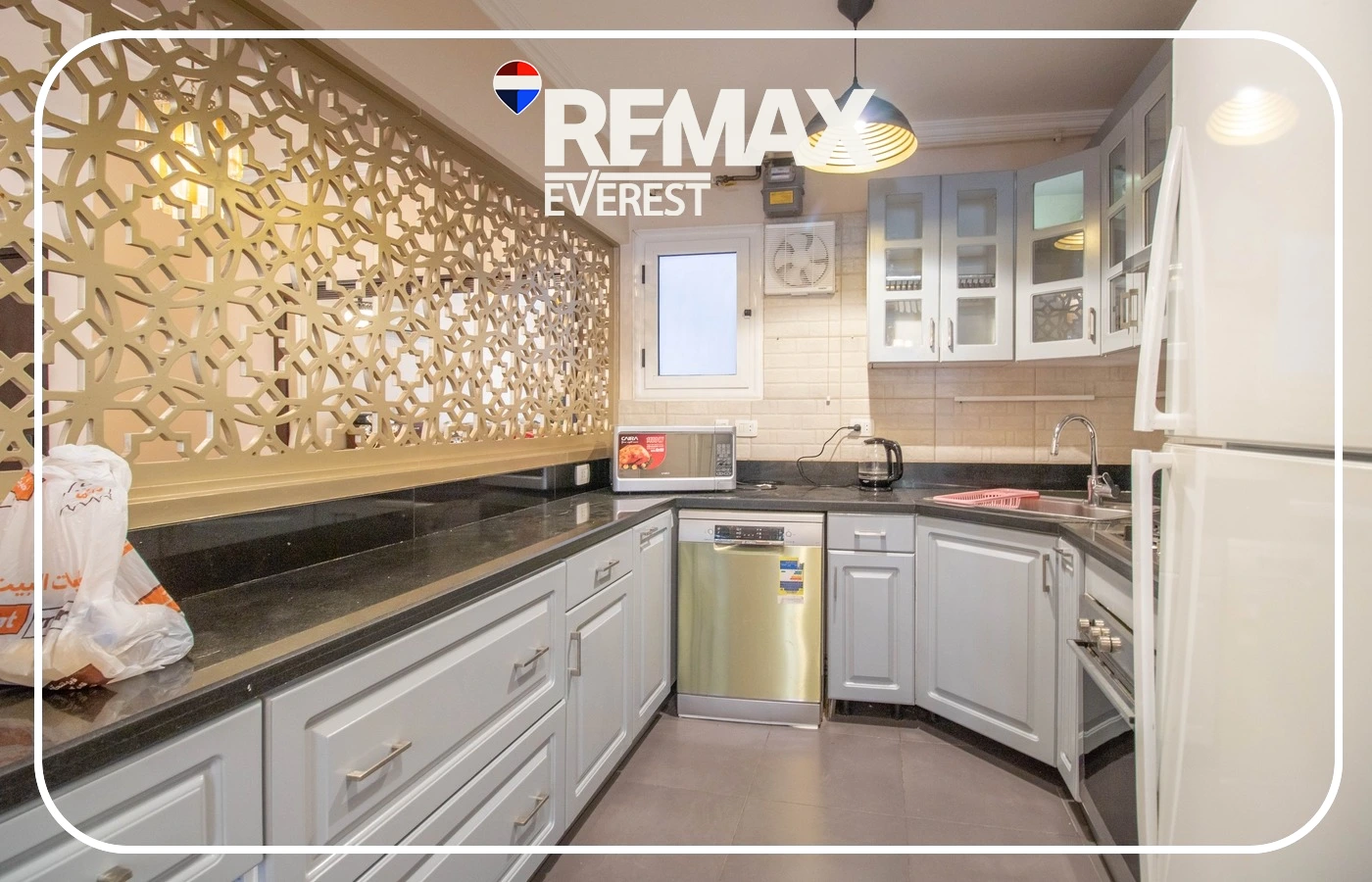 Super Lux Apartment for Rent in Zayed Dunes – Sheikh Zayed