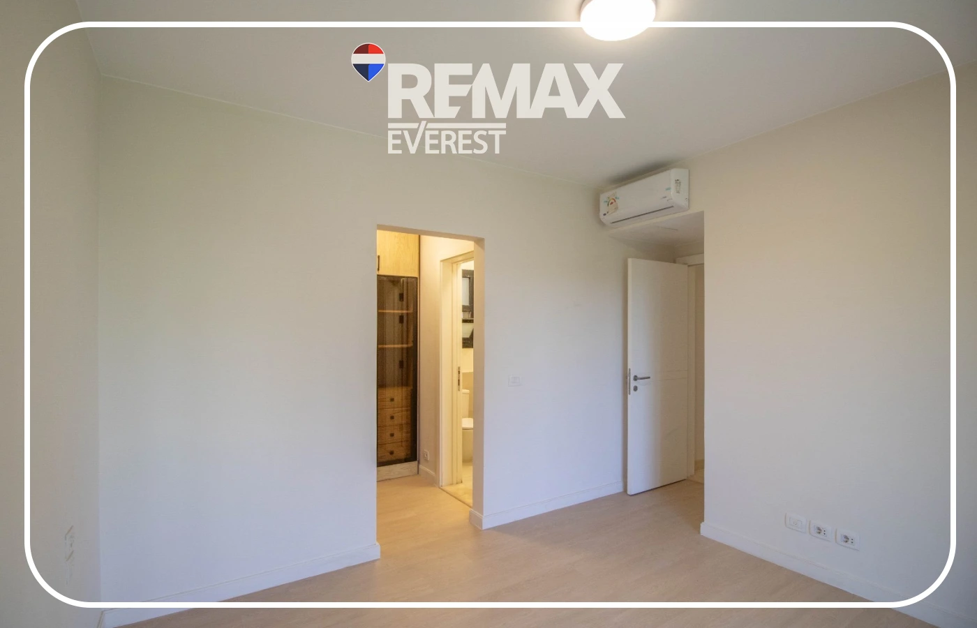 Semi-furnished Apartment 152m in O-West-Open view