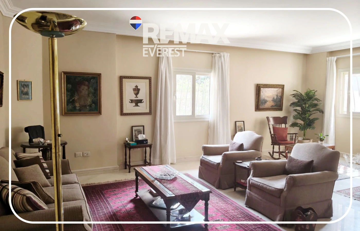 Semi-furnished ground apartment in Beverly Hills-Phase 2