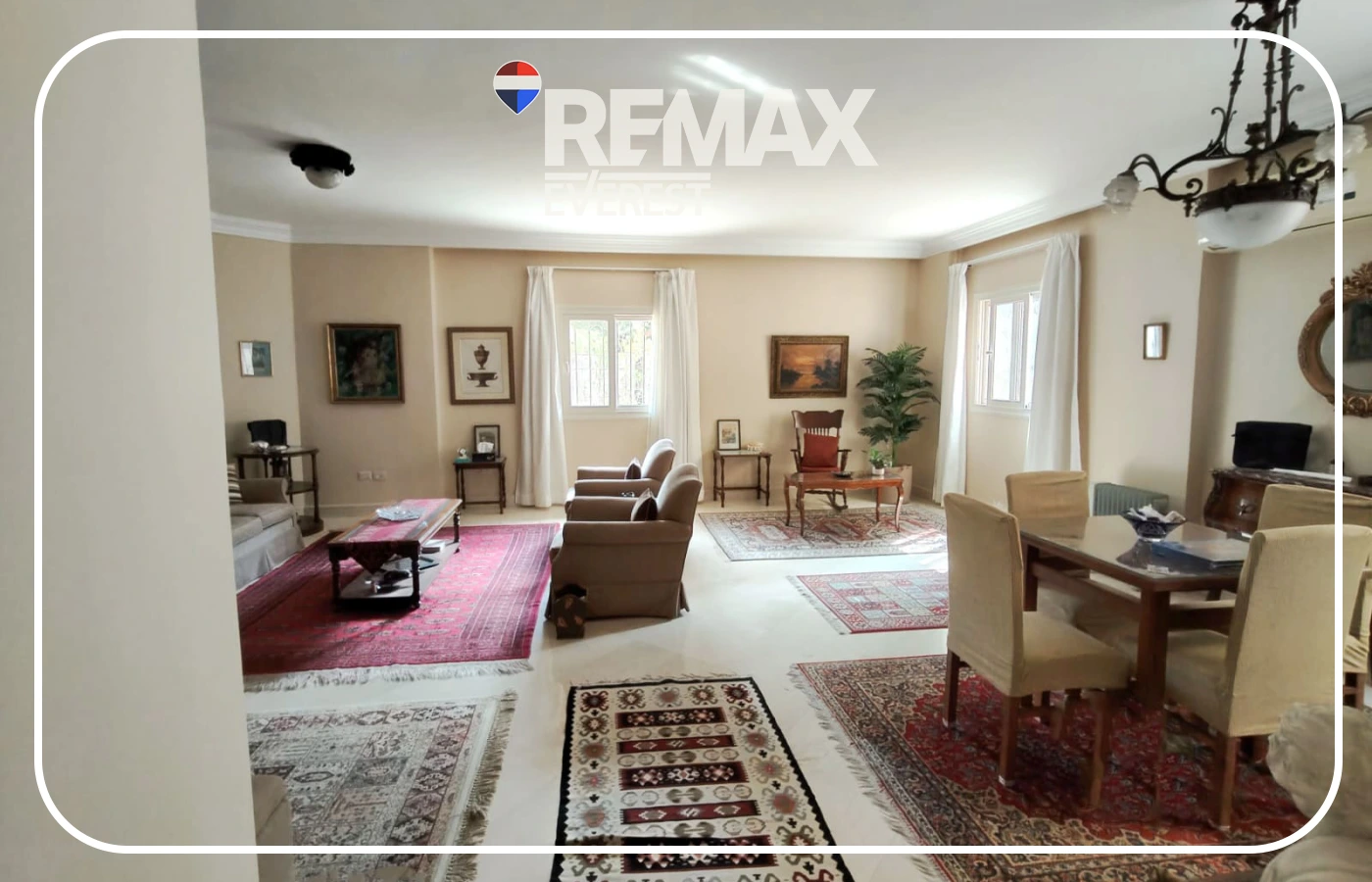 Semi-furnished ground apartment in Beverly Hills-Phase 2