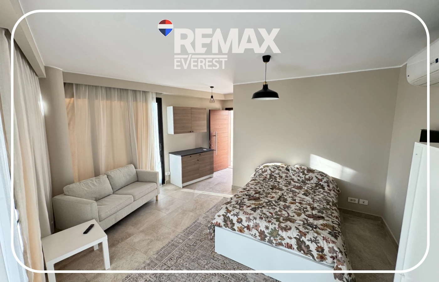 Prime location Roof studio in Six West Sodic-Fully furnished