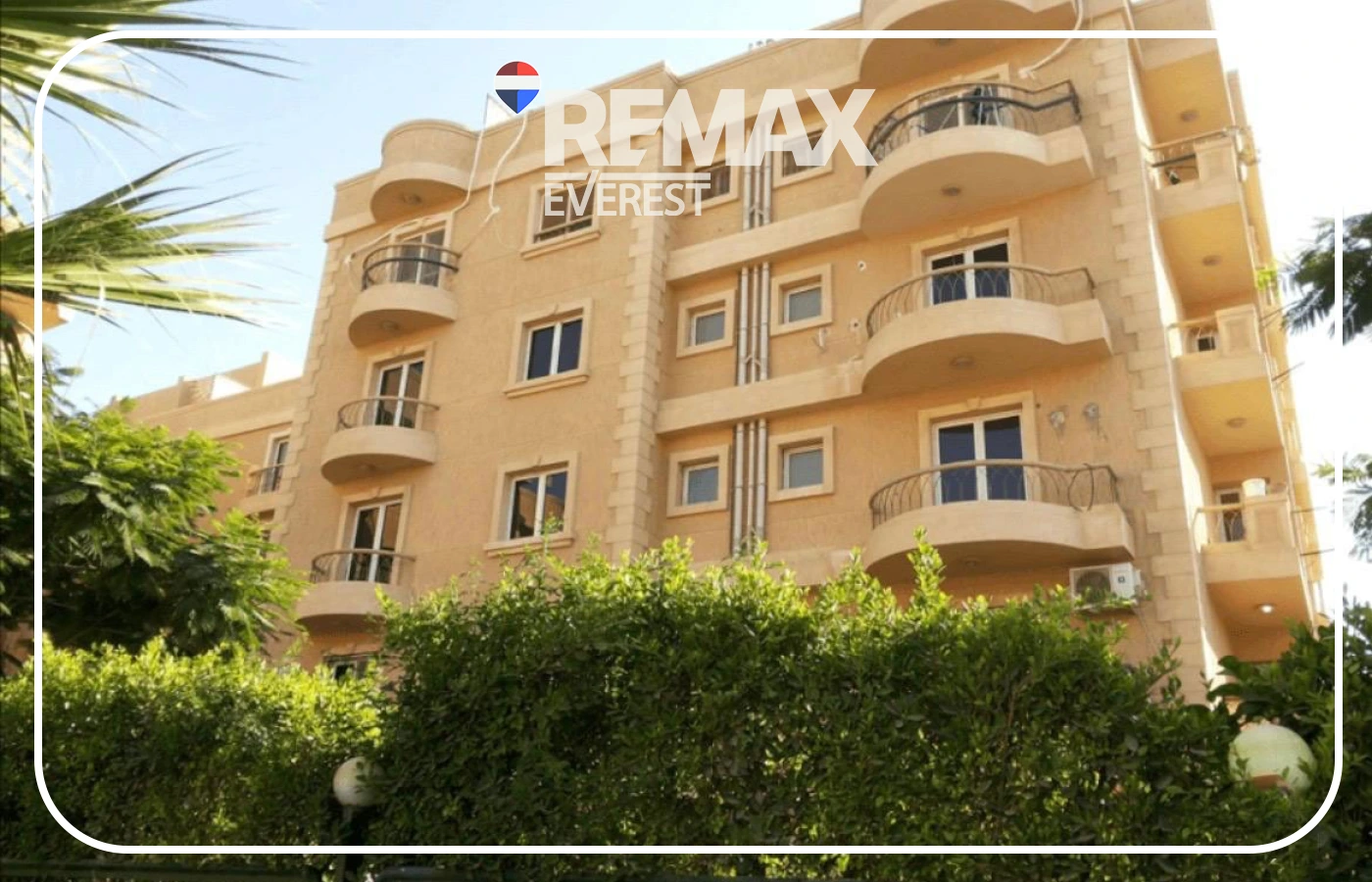 Semi-furnished apartment bi 1st District -October